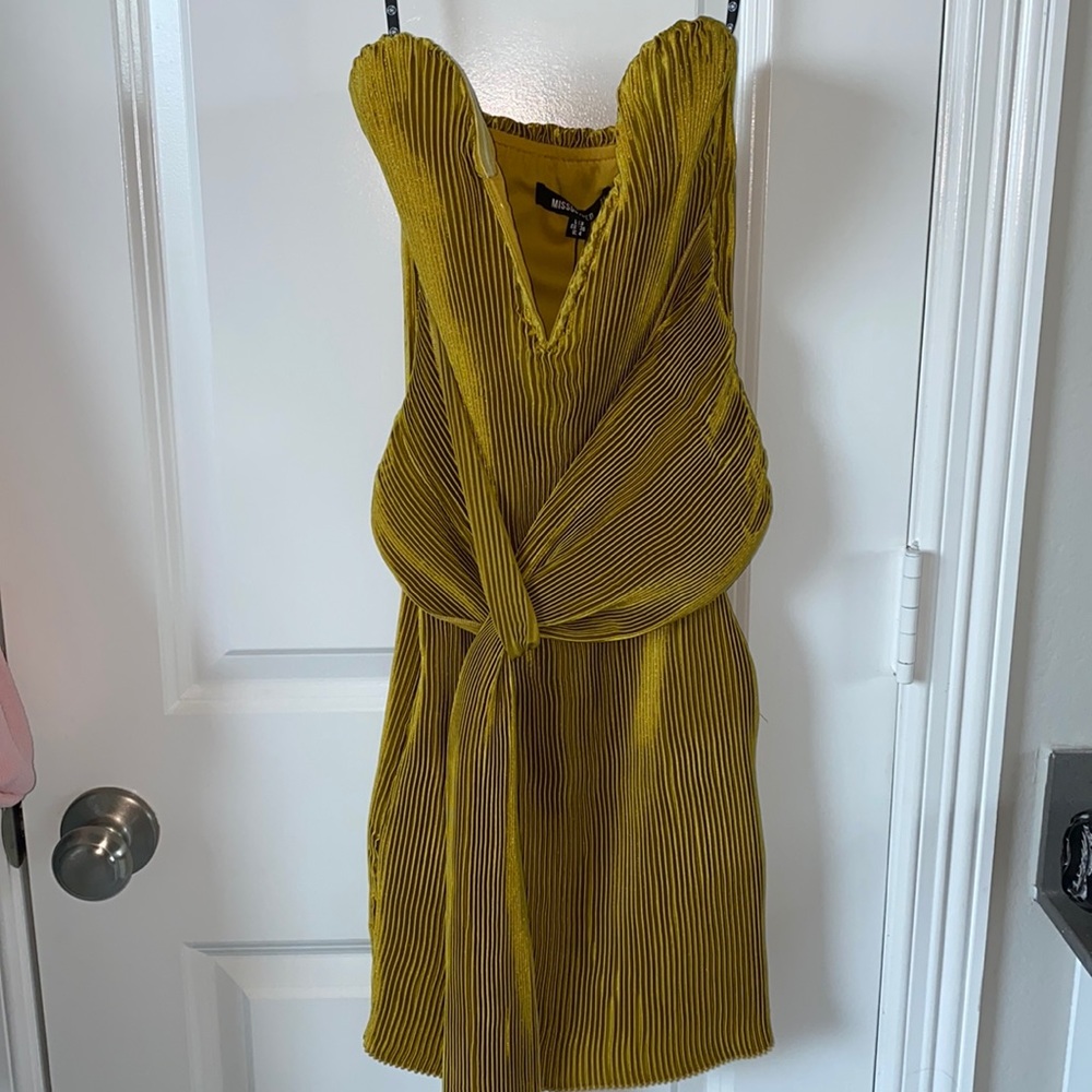 Misguided yellow/gold dress size 4